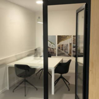 Bureau privé 80 m² 16 postes Location bureau Rue Chanzy Paris 75011 - photo 2